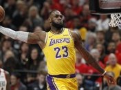 Леброн Джеймс вспомнил, как познакомился с Майком Джорданом