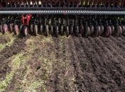 В Украине предложили продлить запрет на продажу сельхозземель