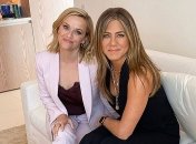 Актрисы "Друзей" повторили знаменитую сцену сериала (Видео)