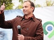 Гражданским у здания Рады предложили перейти в Мариинский парк 