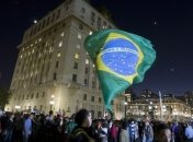 Бразильцы добились снижения цен на автобусы