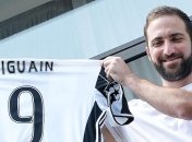 Де Лаурентис: Игуаин предал "Наполи"