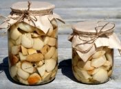 Лучшая закуска зимой - маринованные грибы