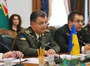 Полторак: Угроза масштабного вторжения РФ остается