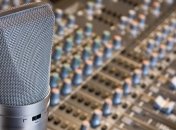 Сегодня работники телерадиовещания и связи Украины отмечают свой профессиональный праздник.