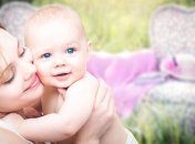 Лучшие поздравления с Днем матери 2019 в открытках (Фото)