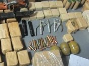 Арсенал боеприпасов изъяли на посту ГАИ возле Переяслав-Хмельницкого