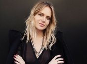 Глюкоза показала откровенное фото с мужем