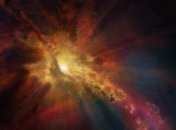 Исследователи обнаружили черную дыру, которая пожирает осколки звезды