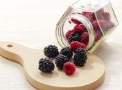 Ягоды полезны не всем: кому лучше отказаться от их употребления
