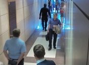 К Навальному в офис пожаловали силовики в масках