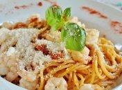 Спагетти с курицей - удобный вариант вкусного и сытного ужина