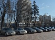 Рада передает больницам Киева 25 автомобилей