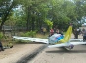 В Одессе разбился легкомоторный самолет: один из пилотов погиб