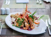 ТОП-5 рецептов праздничных диетических салатов