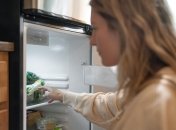 Лайфхак, як зберегти холод у морозилці без світла