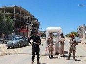 Беспорядки в Ливии: Президент ввел чрезвычайное положение