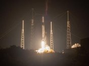 Ракета SpaceX стартовала к Международной космической станции (Видео)