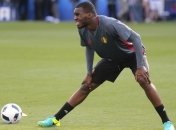 Бентеке: Анри проводит много времени с нами, он не дистанцируется