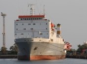 В Евпатории порт уже обрабатывает новые грузы