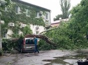 Половина месячной нормы осадков: сильный ливень затопил Херсон