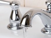 Янукович занялся определением горячей воды