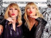 Ошибочка вышла: Джон Траволта перепутал Тейлор Свифт с ее двойником на премии MTV (Видео)