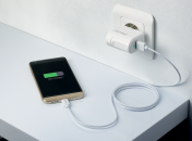 Как правильно заряжать смартфон