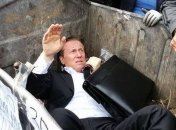 Глава МВД недоволен "мусорной люстрацией"