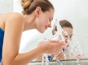 Как придать лицу свежести с утра?