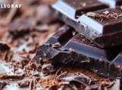 Даже шоколад может испортиться, если его неправильно хранить (изображение создано с помощью ИИ)