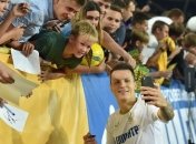 Тренировку сборной Украины в Днепре посетили 7 тысяч болельщиков