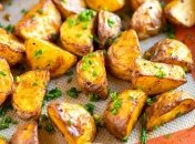 Чудовий рецепт картоплі, що не потребує зайвої метушні