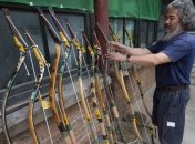 В Латвии хотят разрешить охоту с луком