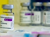 В AstraZeneca ответили, нужна ли людям третья доза их вакцины