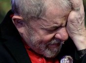 Экс-президента Бразилии оставили за решеткой