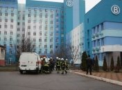 В одной из "коронавирусных" больниц Киева произошел потоп и пожар (фото и видео)