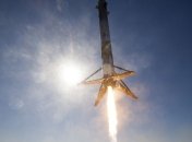 SpaceX запустила ракету с первыми спутниками для раздачи интернета