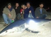 Американский рыбак поймал 270-килограммовую акулу