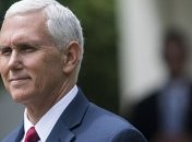 Пенс призвал РФ прекратить попытки дестабилизировать Украину