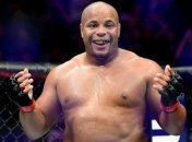 Глава UFC: У нас есть хороший соперник для Кормье