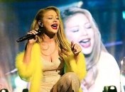 8 марта: Тина Кароль получила поздравления от сына Вениамина (Видео)