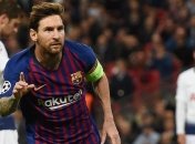 Дубль Месси помог Барселоне обыграть Тоттенхэм в Лиге чемпионов