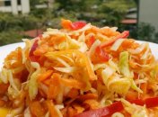 Салат из капусты и перца