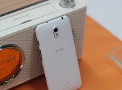 Самый тонкий в мире смартфон толщиной 4,7 мм выпустили китайцы. Фото