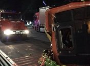 В Винницкой области произошло ДТП с участием трех грузовиков