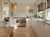 Неожиданные места на кухне, которые могут скрывать плесень (Фото)