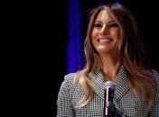 Нежно и элегантно: Мелания Трамп поразила стильным образом