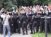 Во время акций Евромайдана и Антимайдана задержаны около 30 человек