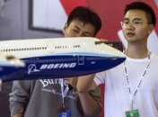 Boeing представил самолет для самых длинных в мире перелетов (Видео) 
